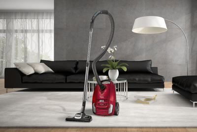 Fshesë me korent Concept VP8224 Refresh, 700W, me qese 3.5L, e kuqe