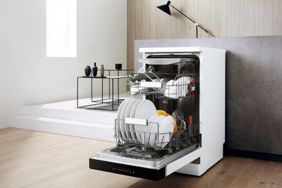 Enëlarëse Whirlpool WSFO 3O23 PF, e bardhë