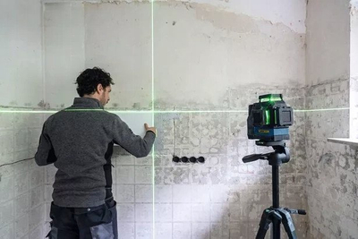 Nivelues lazer Bosch Professional GLL 12V-100-33 CG, vija 360°, IP65, i gjelbër