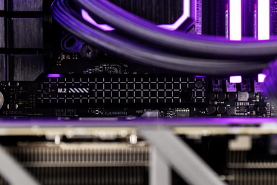 Десктоп компјутер Actina i7-14700KF, 32GB RAM, 2TB SSD, RTX 5080, црн