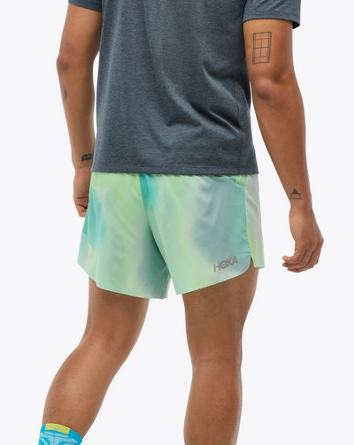 Шорц за трчање за мажи HOKA Glide, со внатрешни гаќички, Tart Apple Mist