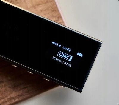 Amplifikator kufjesh Questyle M18i, DAC portabël, Bluetooth 5.4, i zi