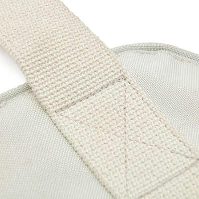 Mbajtëse tapeti Reebok Rayg 10045, me xhep me zinxhir, me rripa shpatulle, e zezë
