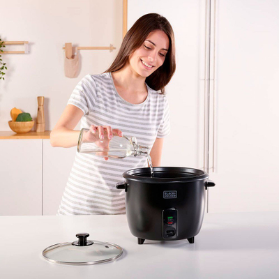Tenxhere orizi Black+Decker BXRC1800E, 1.8L, 700W, e bardhë
