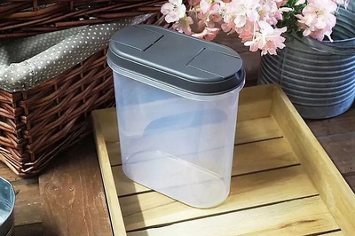 Dispenser plastik Fackelmann 1126-63, 2.4L, transparent, me kapak gri të errët