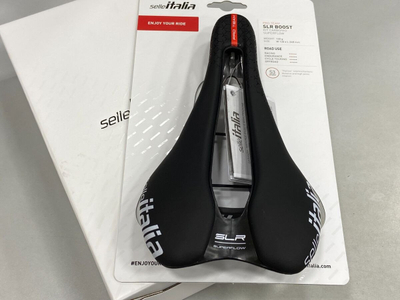 Selari biçiklete Selle Italia SLR Boost Pro Team 6.1 Superflow, karboni, madhësia S3, e zezë