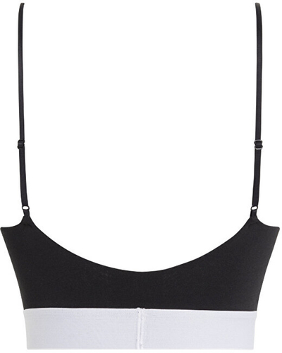 Sytjena Calvin Klein