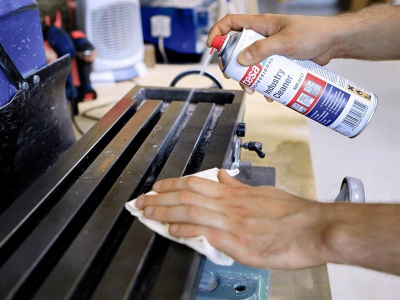 Spray pastrimi industrial Tesa 60040-00000-02, 500 ml, për shumë punë