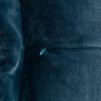Jastëk zbukurimi Atmosphera Cuddly Flannel, 38x58cm, flanel kadifeje, blu e errët