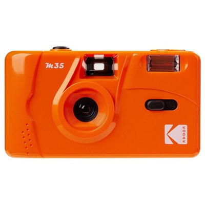 Aparat fotografik me film Kodak M35, 35mm, me blic, portokalli papaja