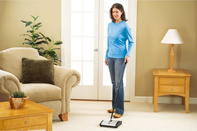 Pastrues me dorë për tapet Bissell Natural Sweep 92N0N, 25 cm, pa kabllo, zi–argjend