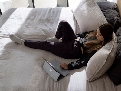 Laptop Microsoft Surface Laptop, 14.4", Intel i7-11370H, 32 GB RAM, 2000 GB SSD, Intel Iris Xe Graphics, platinum