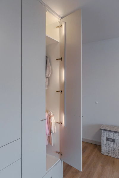 Profil LED Kluś GLAD-45, 2m, alumin i anodizum, ngjyrë argjendi