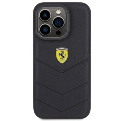 Mbrojtëse telefoni Ferrari Quilted për iPhone 15 Pro, me logo metal, e zezë