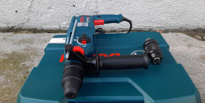 Ротациона чекан бушилка Bosch GBH 2-25 F, 780W, SDS Plus, сина