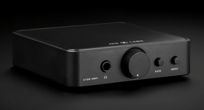 Përforcues kufjesh JDS Labs Atom Amp+ Hevi, hyrje RCA dhe 3.5 mm, para‑përforcues për bokse aktive, i zi