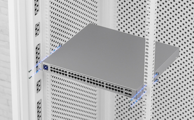 Switch Ubiquiti UniFi Pro 48 PoE, Gigabit, i menaxhuar L2 L3, argjendtë