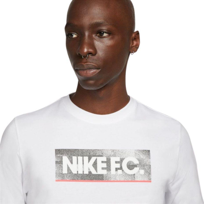Bluzë Nike NK FC Tee Seasonal Block DH7444, pambuk 100%, për burra, e bardhë