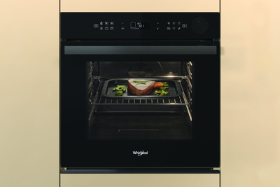 Furrë inkaso elektrike Whirlpool AKZ9S 8270 FB, 73L, me pastrim pirolitik, e zezë