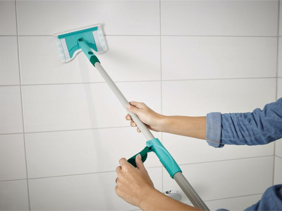 Pastrues banjoje Leifheit 41701 Bath Cleaner, 20 cm, me leckë për ndërrim, i bardhë