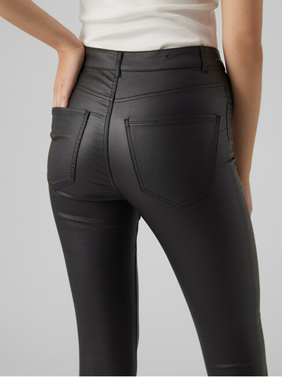 Mbathje Vero Moda VMSOPHIA Skinny Fit 10292353 e zezë