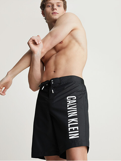 Mbathje për meshkuj Calvin Klein, të zeza