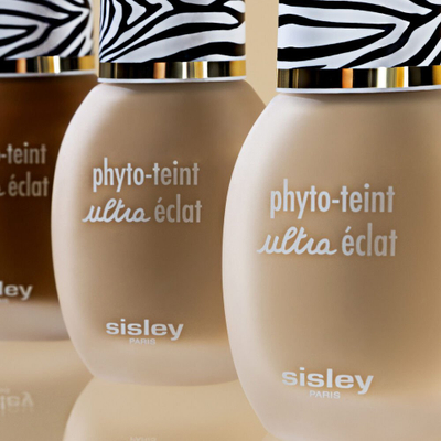 Fondatinë Sisley Paris Phyto Teint Ultra Eclat, mbulim mesatar, përfundim natyral, nude