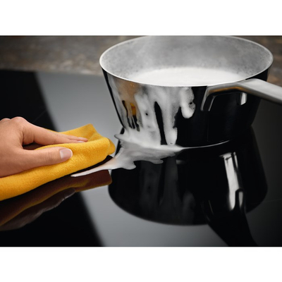 Pllakë gatimi induksioni Electrolux EIV835, 80cm, kontroll me prekje, e zezë