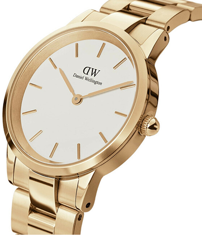 Orë për femra Daniel Wellington, e artë