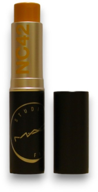Пудра во стик MAC Studio Fix NC42, 9 g, целосно покривање