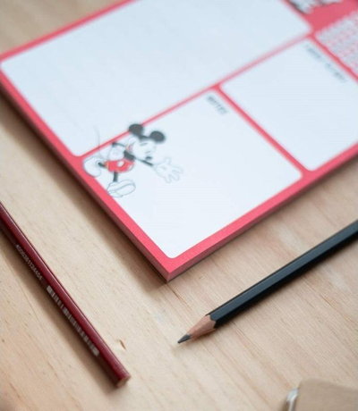 Семеен планер Grupo Erik Mickey Mouse A5, 54 листови, црвен