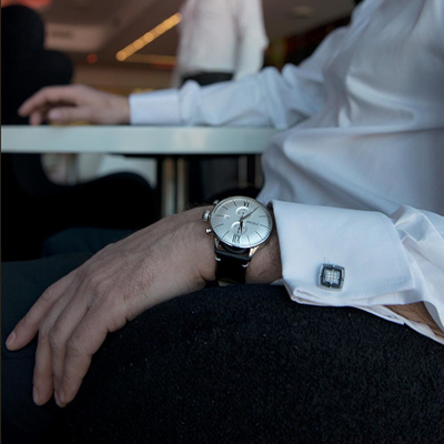 Orë dore Prim Retro Chronograf W01P.13023.A
