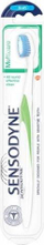Furçë dhëmbësh e butë Sensodyne Complete Protection Multicare