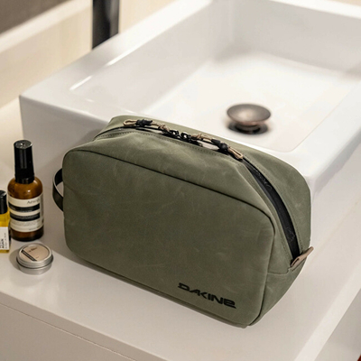 Çantë kozmetike Dakine Travel Kit Small, e zezë