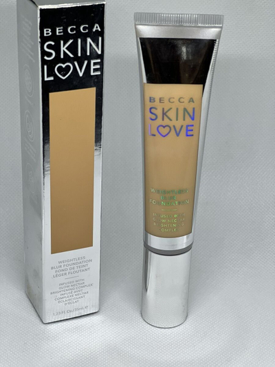Fondatinë e lëngshme Becca Skin Love Cashmere, hidratuese, 35 ml