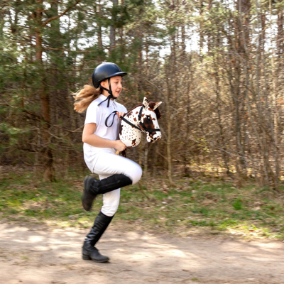 Lodër kalë SKIPPI Hobby Horse Brown Check, i madh, me kapistall dhe frerë