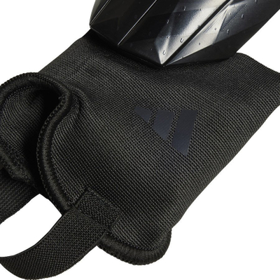Mburoja e kërcirit futbolli adidas Predator Match SG HY4079, me rripa, e zezë