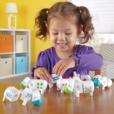Lodër edukative Learning Resources Snap n Learn Counting Cows, set me 10 lopë, për kalamaj 2+ vjeç, me ngjyra nga të gjitha