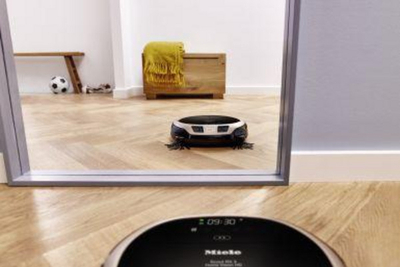 Fshesë robotike The Miele Scout RX3, e kaftë/ e zezë