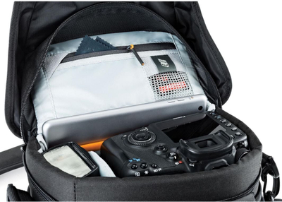 Фотографска торба Lowepro Nova 160 AW II, за DSLR, отпорна на дожд, црна