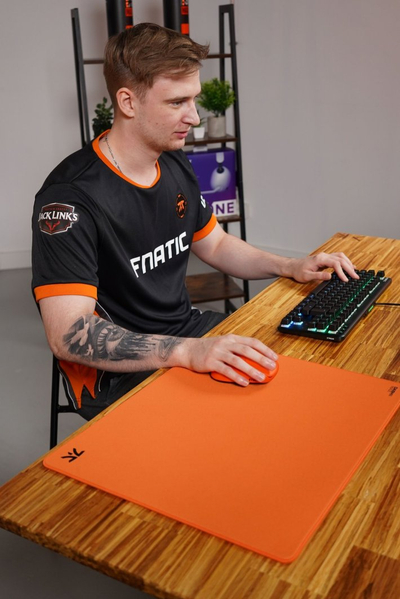 Mousepad Fnatic DASH V2 MAX L, 6mm, Sunset Orange