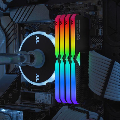 Memorie Thermaltake Toughram XG RGB, DDR4, 64 GB, 4000 MHz, CL19, R016R432GX2-4000C19A