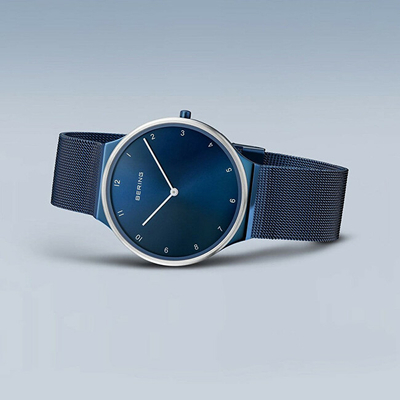 Orë Bering, blu