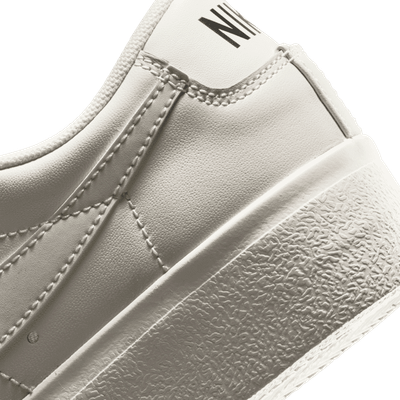 Патики Nike Blazer Low Platform Sail Grey за жени, кожа, крем сиво