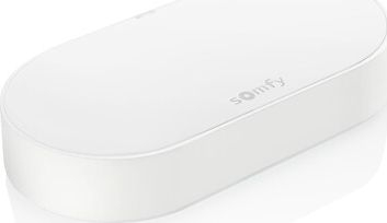 Njësi qendrore smart home Somfy TaHoma, io homecontrol dhe RTS, deri 20 pajisje, e bardhë