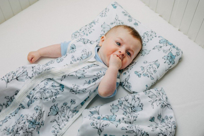 Pelenë mbështjellëse PULP BAMBOO Bamboo Swaddle, bambus, motiv Forget me nots, shumëngjyrëshe