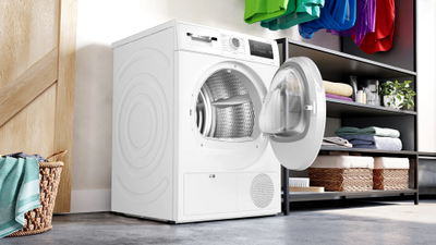 Tharëse rrobash Bosch Series 4 WTH85077PL, 8kg, pompë nxehtësie, e bardhë