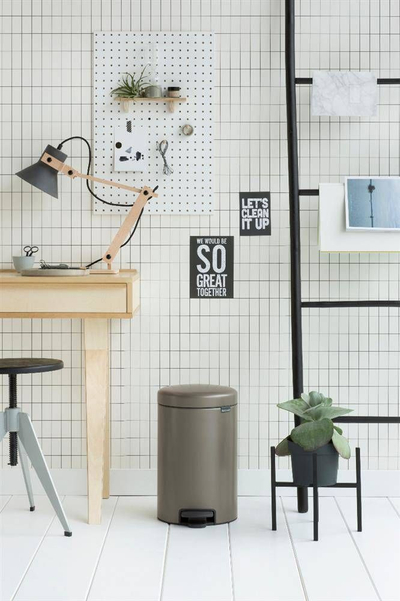Kosh mbeturinash Brabantia Platinum Pedal Bin, 12L, argjendtë