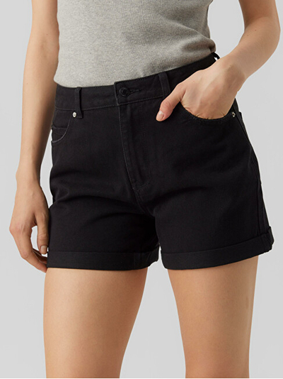 Pantallona të shkurtë VERO MODA VMZURI Loose Fit, të zi