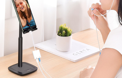 Adapter audio Joyroom Y105, Lightning në 3.5mm, karikim i shpejtë, i bardhë